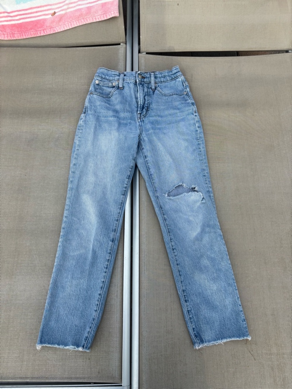 Madewell Vintage Wash Straight Leg Jeans (Size 25)